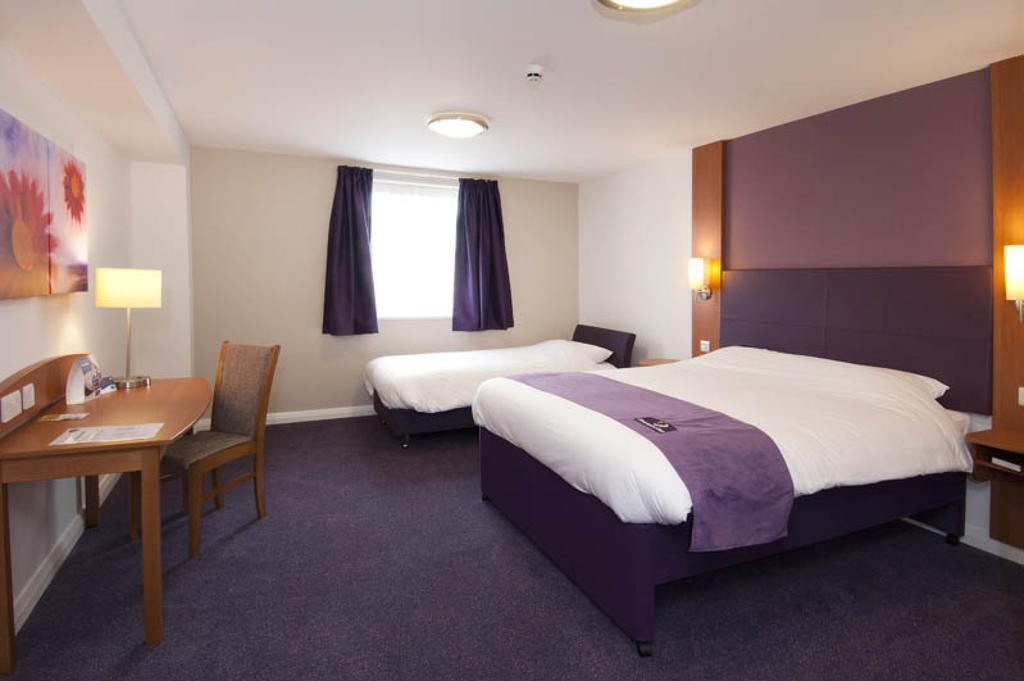 Premier Inn Edinburgh Central Cameră foto